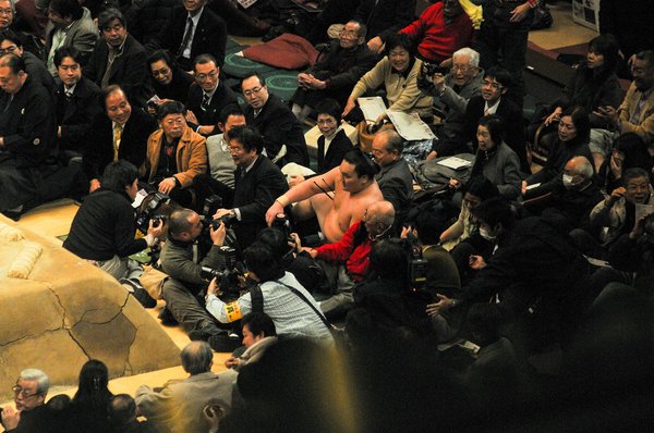 Unlock Peak Flexibility: Essential Dynamic Stretching Techniques for UK Karate Enthusiasts